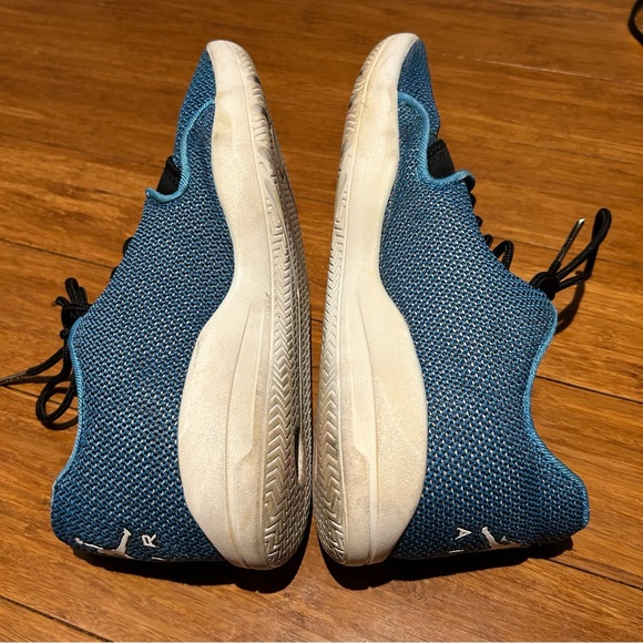 Jordan eclipse blue knit - Picture 4 of 6